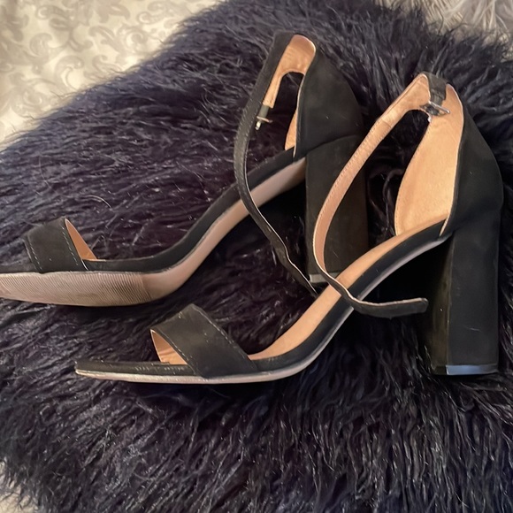 Steve Madden heels 8.5 - Picture 4 of 6